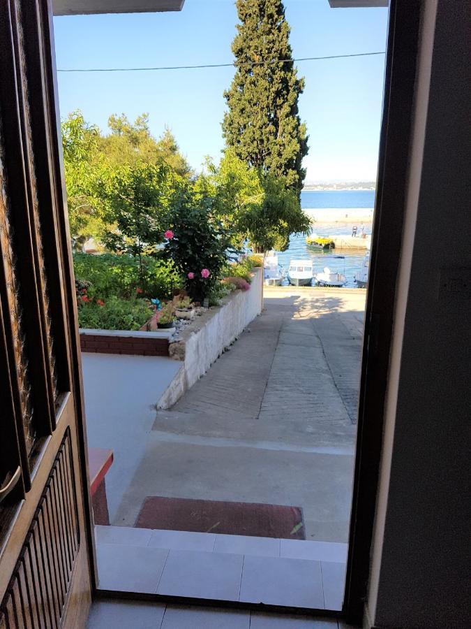 Comfort Apartment On The Beach Kali Exterior photo
